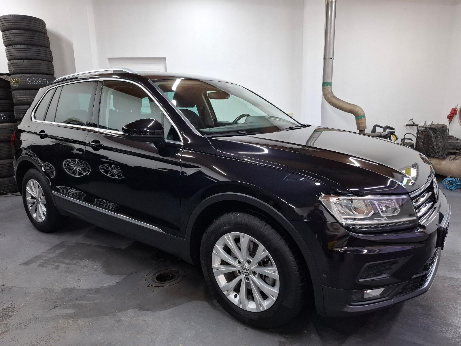 Volkswagen Tiguan Comfortline,Led,Alcantara,Massage,1.Hand!
