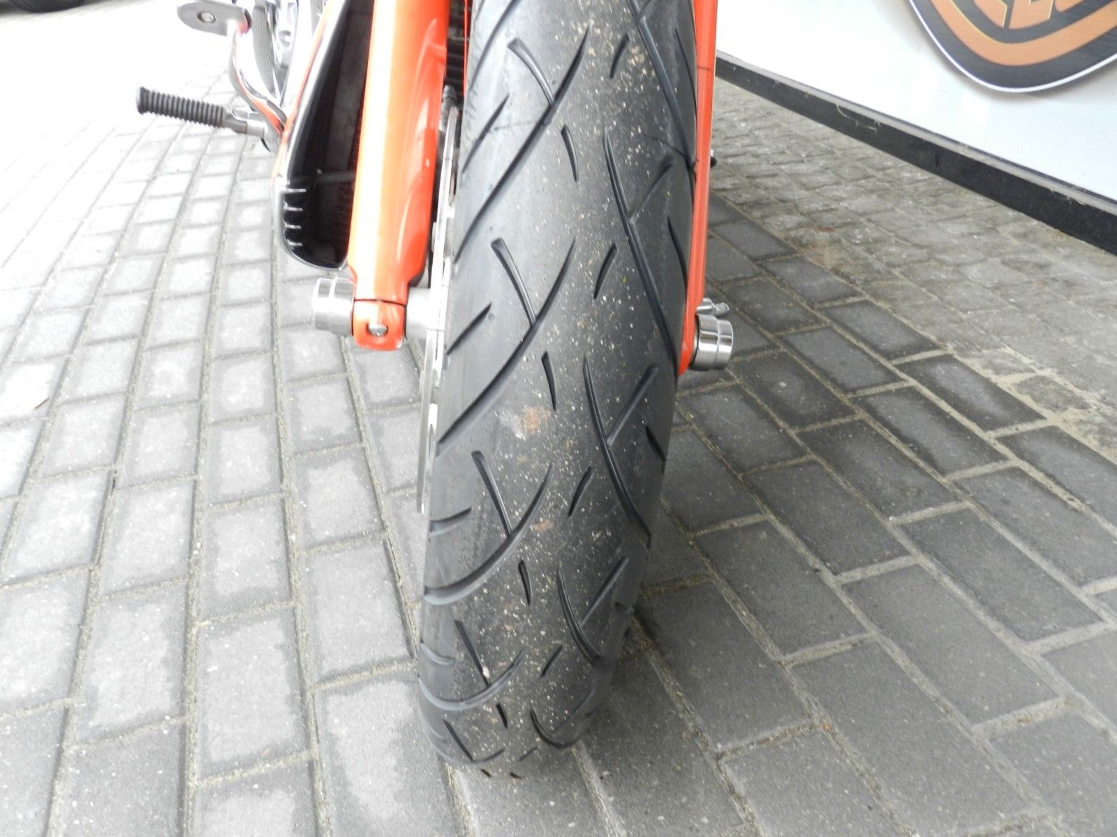 Fahrzeugabbildung Harley-Davidson V-Rod Screamin Eagle mit KessTech