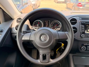 Volkswagen Tiguan - 7