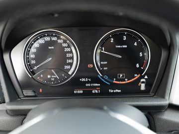 BMW 218 Active Tourer - 12