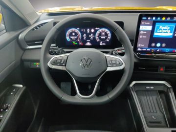 Volkswagen T-Roc - 8