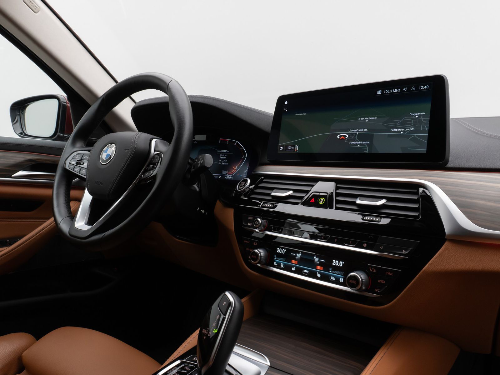 Fahrzeugabbildung BMW 540d xD LuxuryLine 360°Laser HUD DAB H/K Komfort