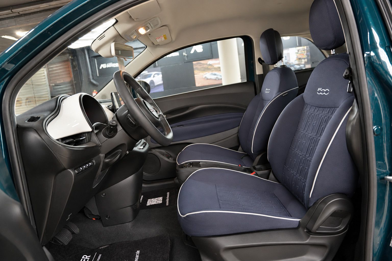 Fahrzeugabbildung Fiat 500 e Action *Klima*Sonderlackierung*Bluetooth