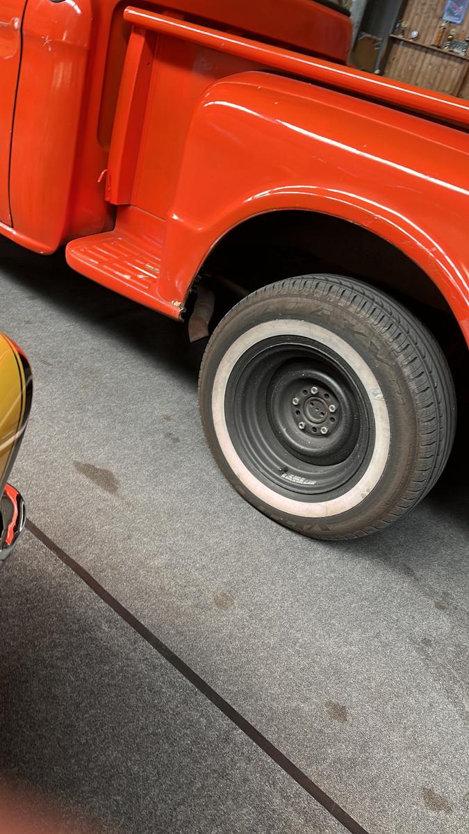 Chevrolet 3200 Apache PickUp *Garantie*