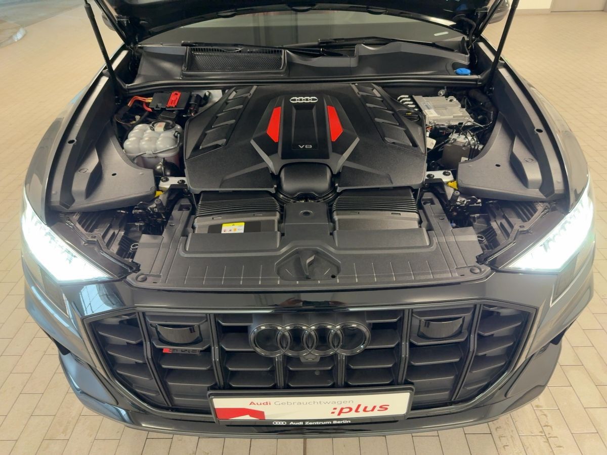 Audi SQ8 - Bild 24