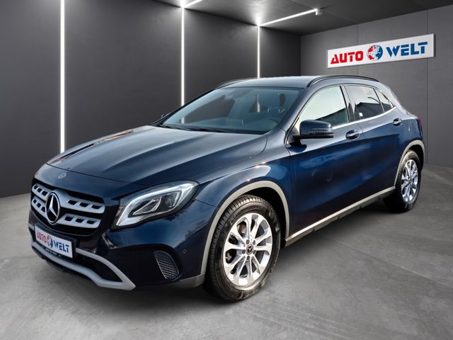 Mercedes-Benz GLA 220d Automatik LED Navi Stand-u. Sitzheizung