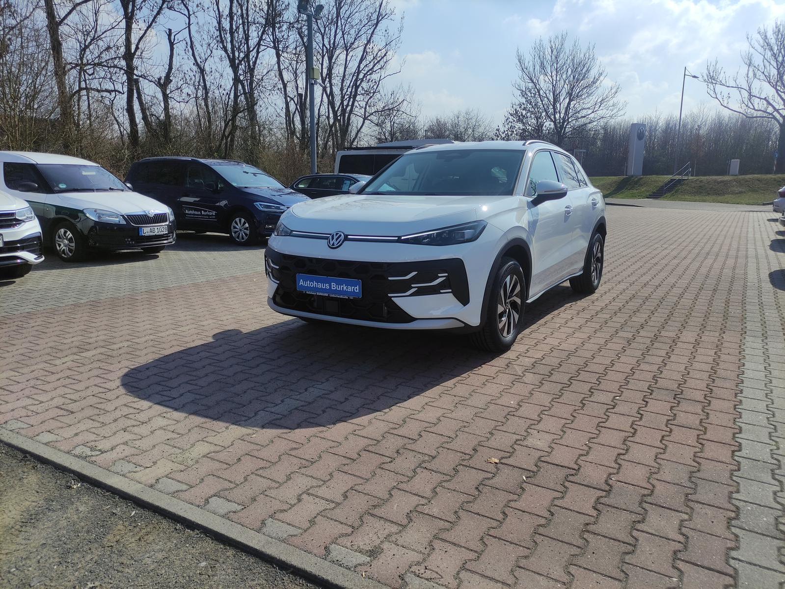 Volkswagen T-Roc Life 1.5 eTSI+116PS+AHZV+LED+Navi+RFK+AppC