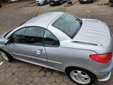 Peugeot GlitziFlitzi, Peugot Cc 206Cabrio ZEIT hat... - Peugeot 206 Gebrauchtwagen in Berlin