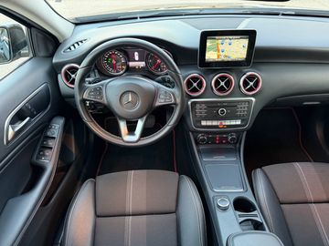 Mercedes A 180 - 10