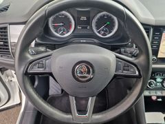 Fahrzeugabbildung Skoda Kodiaq Style 4x4 Navi LED PDC ACC DAB Keyless