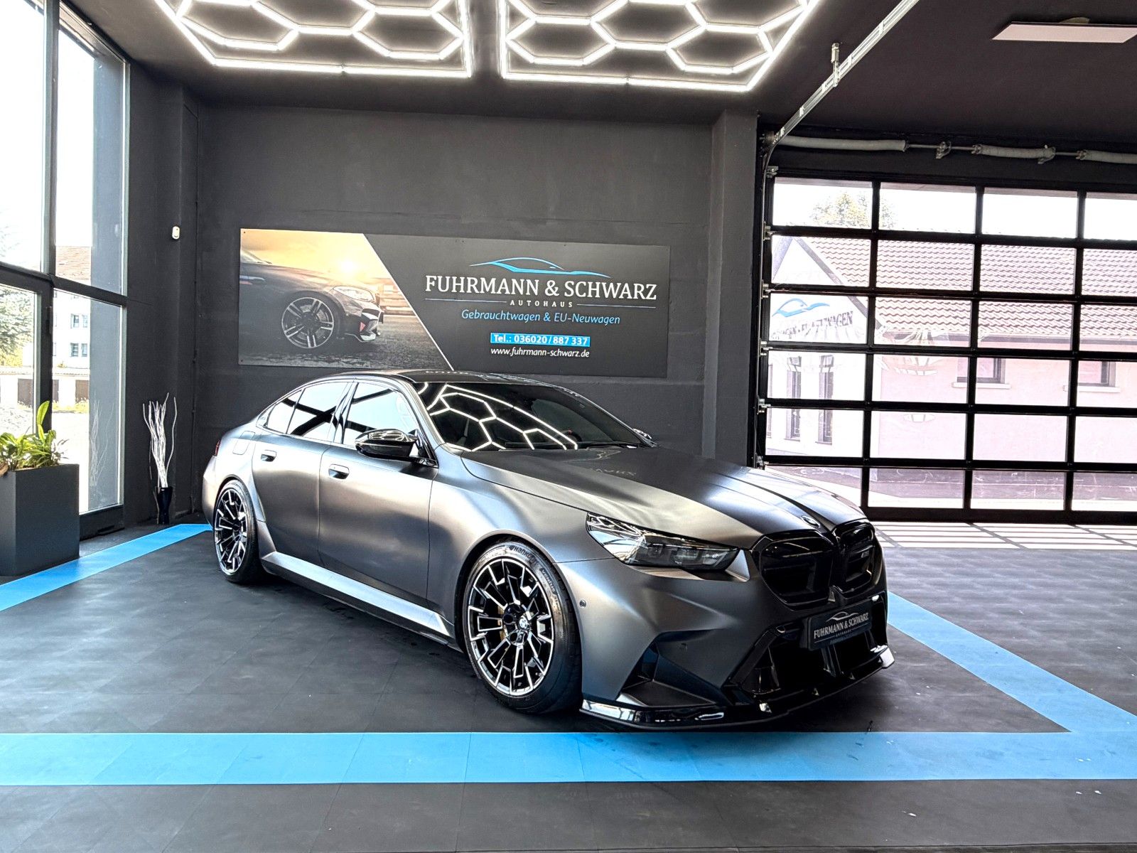 BMW M5xDrive+M Carbon Keramik+B&amp;W21+Schnitzer+20/21Z