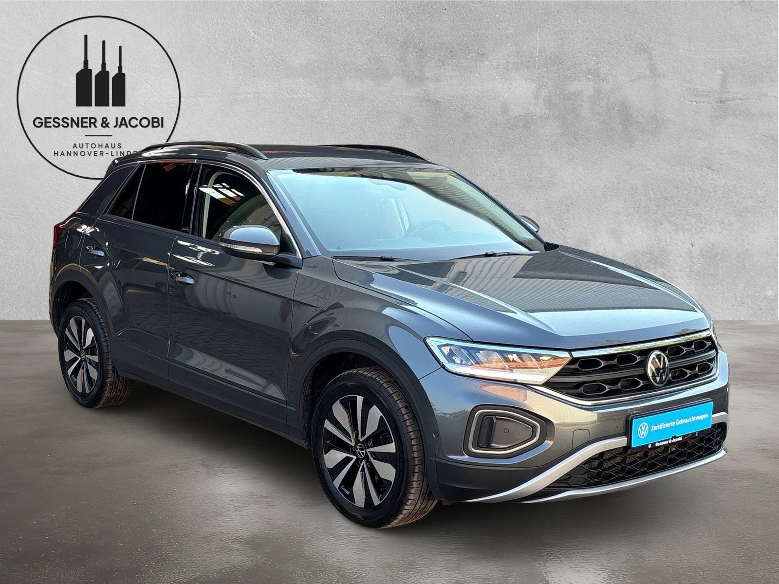 Fahrzeugabbildung Volkswagen T-Roc Move 2.0 TDI DSG AHK RFK App-Connect