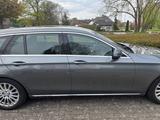 Mercedes-Benz E 220d T AVANTGARDE Autom. AVANTGARDE - gebrauchte Mercedes-Benz E 220 aus dem Jahr 2016