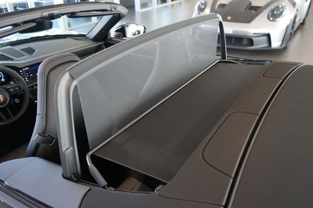 Porsche 992.2 Carrera Cabriolet | Sportabgasanlage | 21"