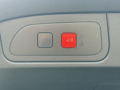 Fahrzeugabbildung DS Automobiles DS 7 BlueHDI 130 Aut. OPERA LEDER Panoramadach