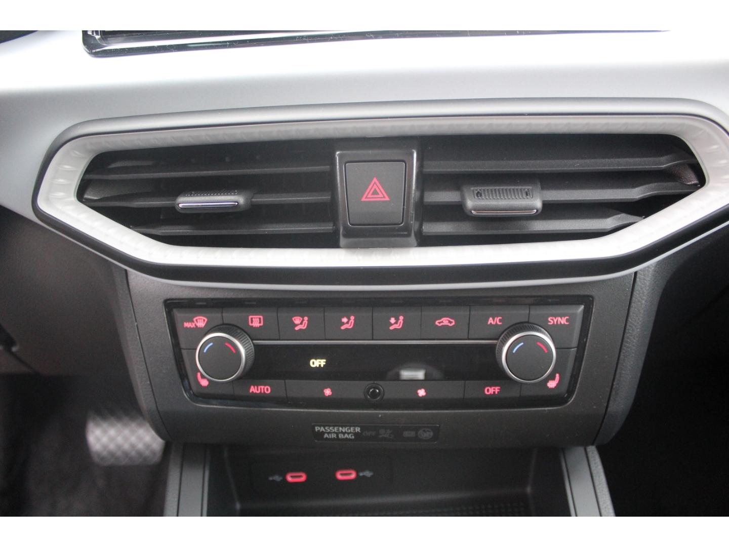 Seat Ibiza 1.0 TSI DSG Road Edition NAVI KAMERA LED S