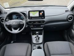 Fahrzeugabbildung Hyundai KONA 1.6 GDi Hybrid Trend *Navi*Kamera*ACC*LED*