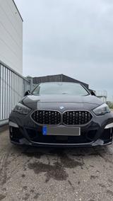 BMW M235i / shadow leuchten / pano / 8-fach bereif - gebrauchte BMW M235 aus dem Jahr 2024