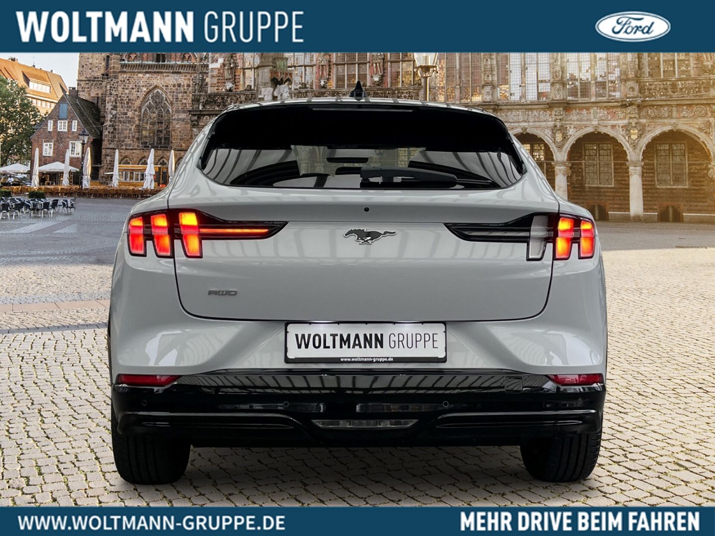 Fahrzeugabbildung Ford Mustang MACH-E Premium AWD DEKRA Hochvolt-Zertif