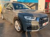 Audi Q5 50 TDI quattro S Line Matrix AHK Pano Kamera - gebrauchte Pickups