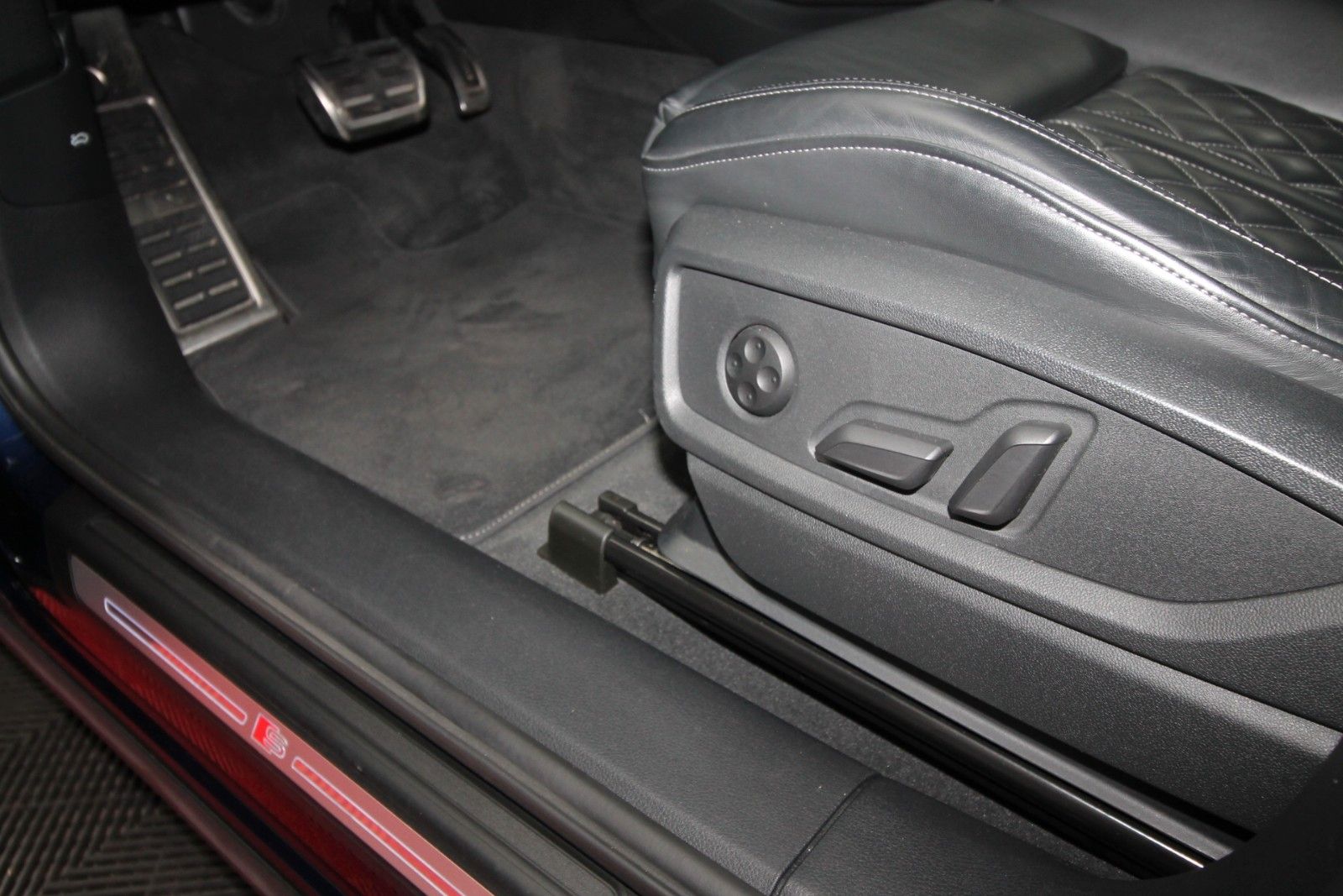 Audi Q5 40 TDI quattro S line B&O SHZ LHZ ACC HeadUP foto 23