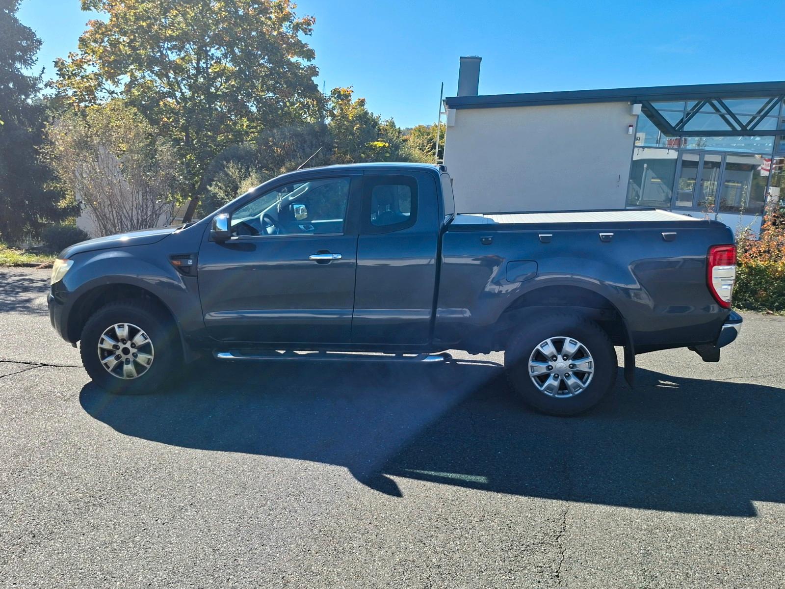 Ford Ranger XLT Extra Cab 2.2 TDCi | 150 ch | BVM | Couvre-benne | Attelage 3,3 t | Bluetooth | Jantes alliage