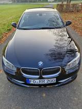 BMW 330i xDrive Coupé - - BMW 330 aus 2010: 330i