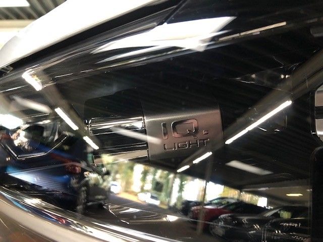 Fahrzeugabbildung Volkswagen T-Cross R-Line 1.5 TSI ACT DSG Sportpaket AHK-ab