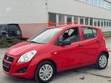 Suzuki Splash Basic TÜV Neu 2Vorbesitzer Nur 52000Km - rote Suzuki Splash