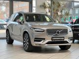 Volvo XC 90 B5 AWD Plus Bright 7Sitze*Pano*LEDER*STDHZ - Volvo XC90: Plus Bright