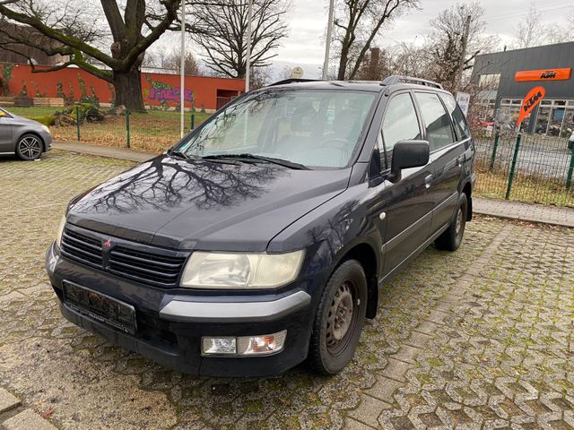 Mitsubishi Space Wagon 2.0  7Sitzer,1.HAND!