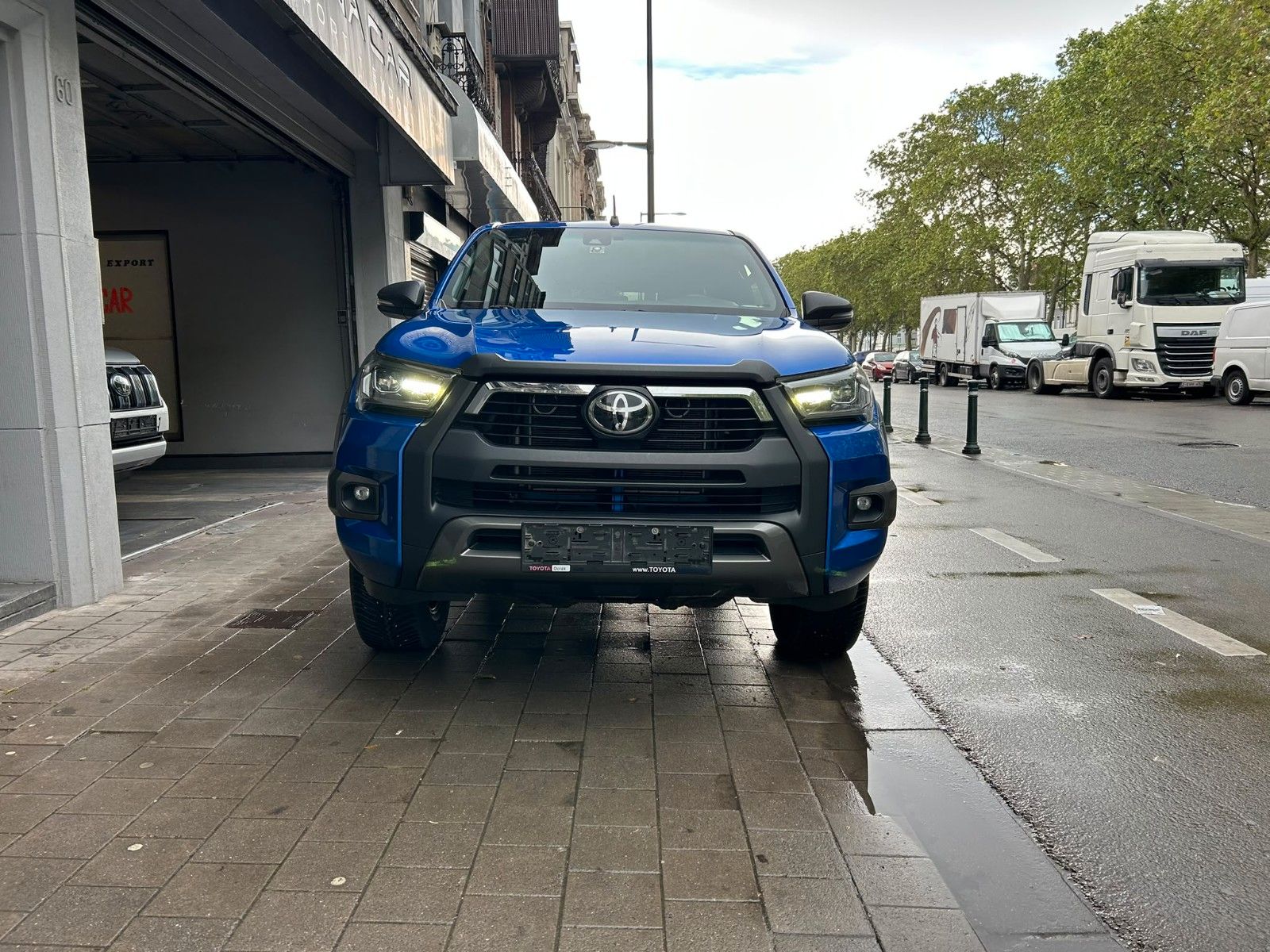 Toyota Hilux 2.8 Invincible imagem 2