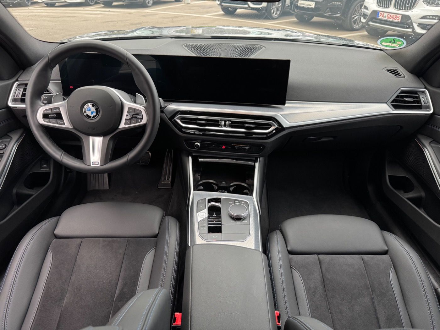 Fahrzeugabbildung BMW 318d Touring M-Sport GARANTIE bis 12/2028