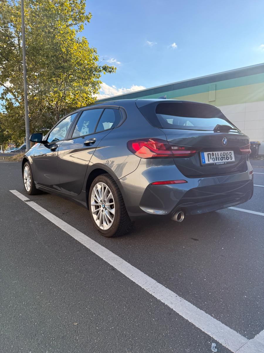 BMW 118 i Advantage EZ 01/21 Mineral Grau, миниатюра 5
