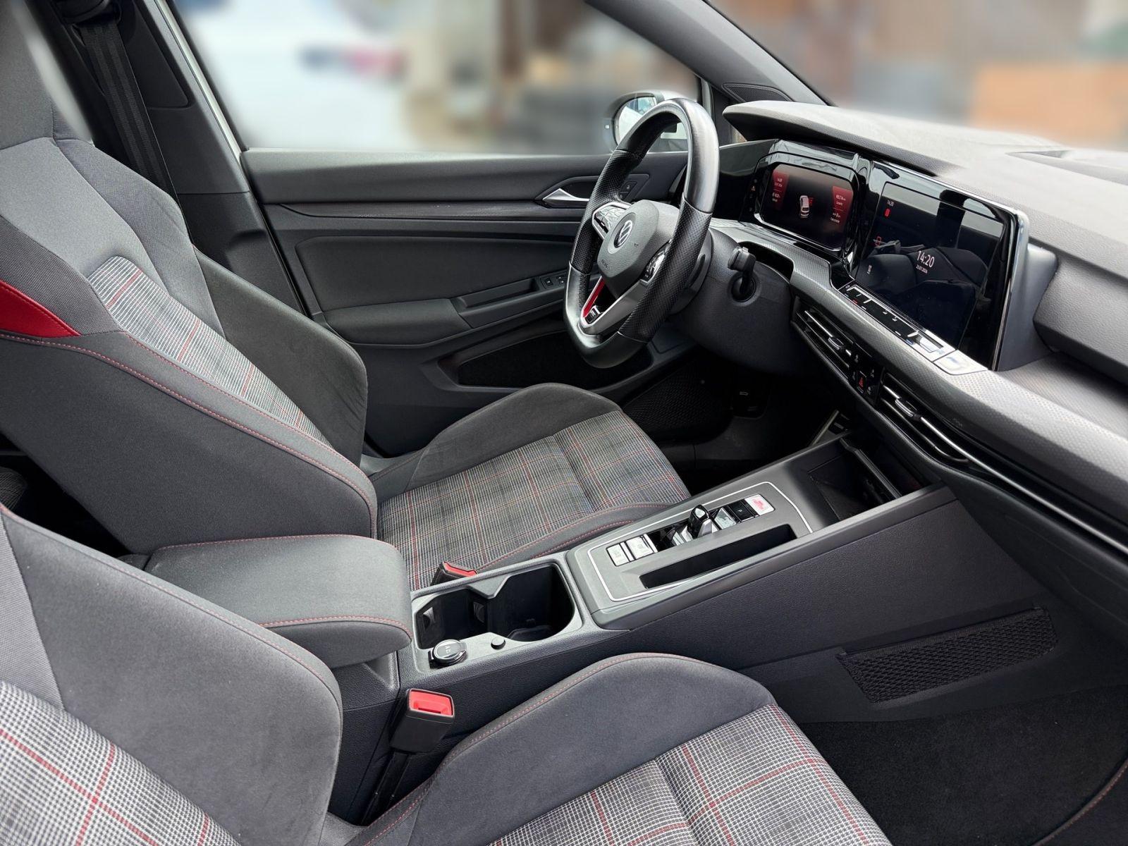 Volkswagen Golf VIII 2.0 TSI DSG GTI Navi Panoramadach Stan, миниатюра 12