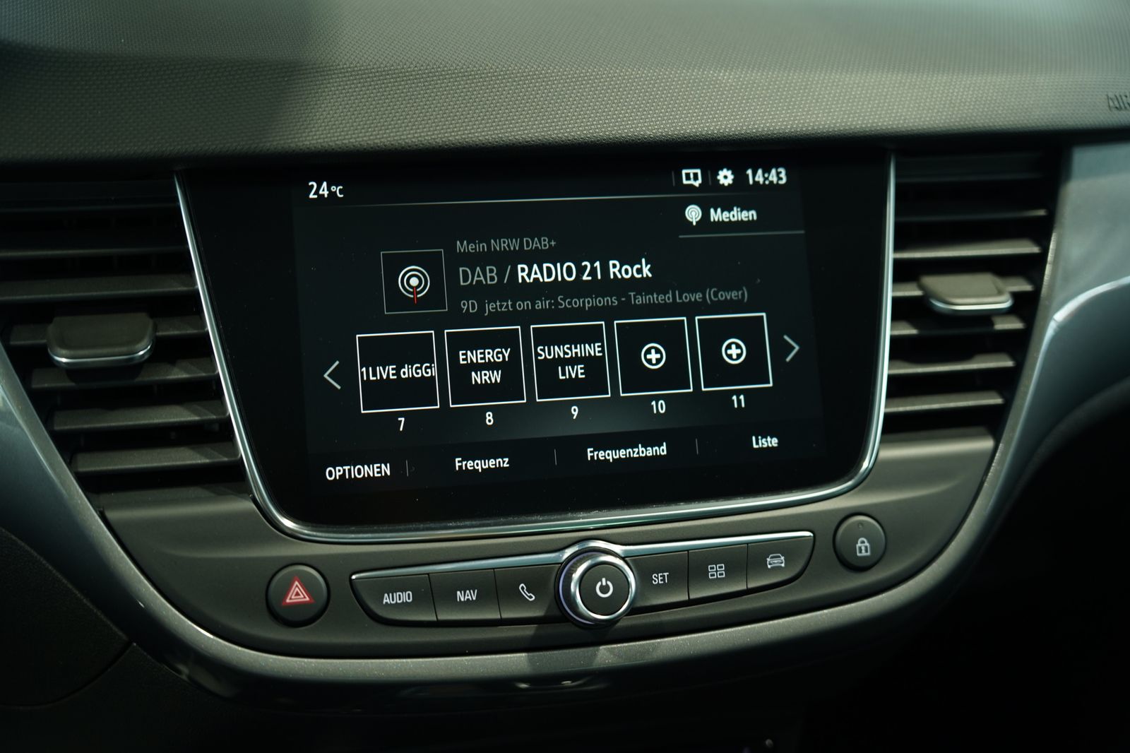 Opel Crossland X