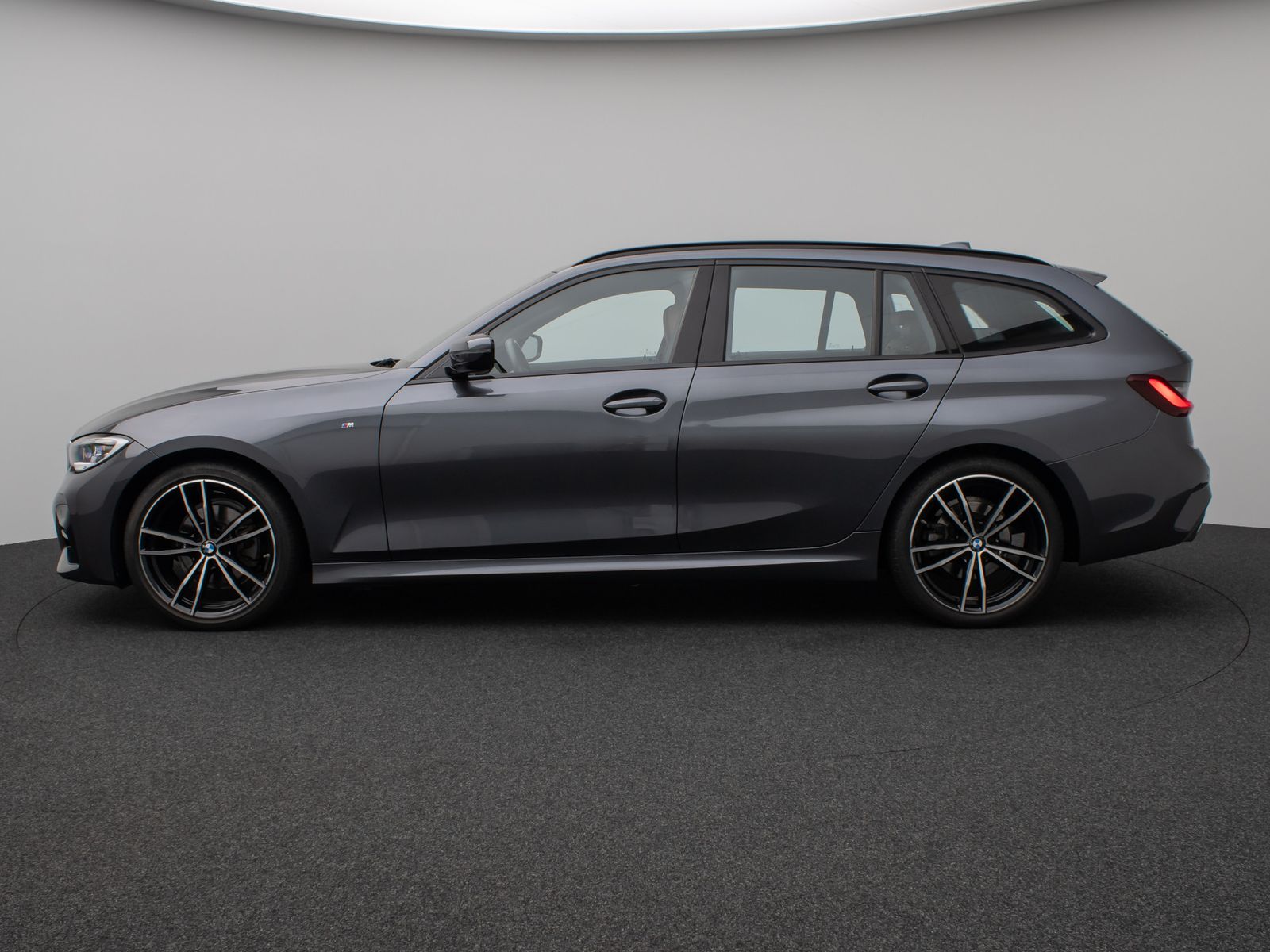 Fahrzeugabbildung BMW 320d xD M Sport Laser DAB Lenkrhzg Komfort Alarm
