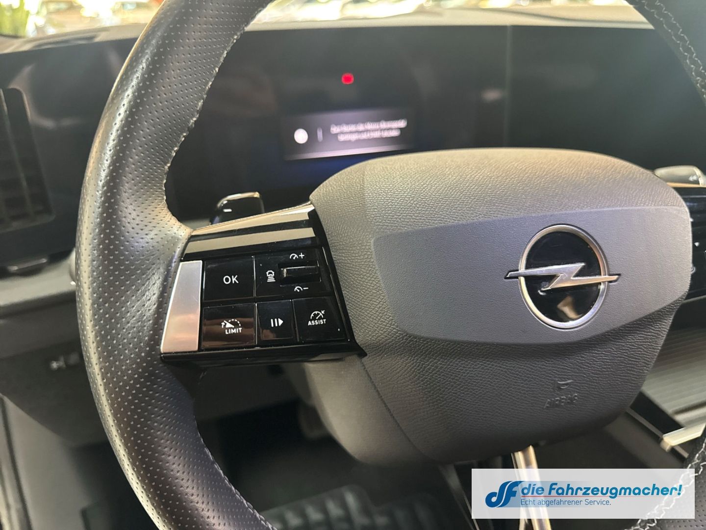 Fahrzeugabbildung Opel Astra L Sports Tourer GS Line Digi Co 360 LED A
