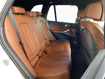 BMW X5 - 11