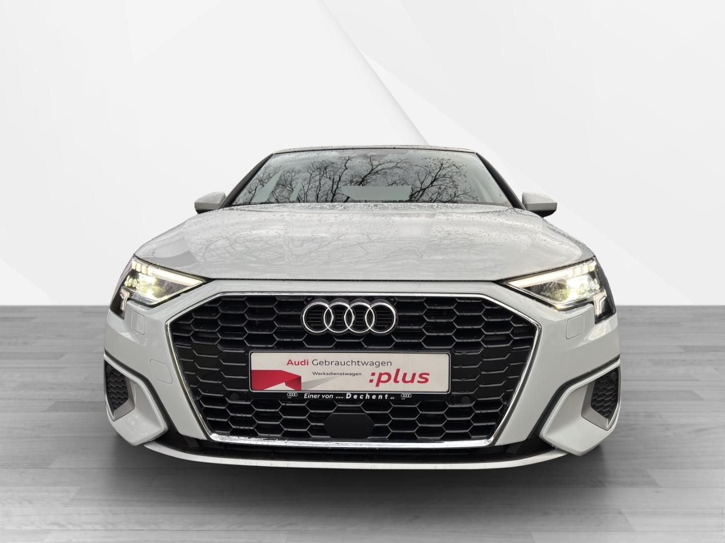 Fahrzeugabbildung Audi A3 Limousine advanced 30 TFSI S tronic Pano AHK