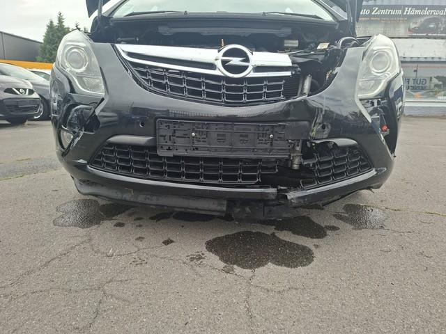 Opel Zafira 2015 — photo 8