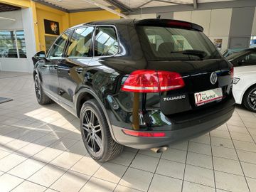 Volkswagen Touareg - 5