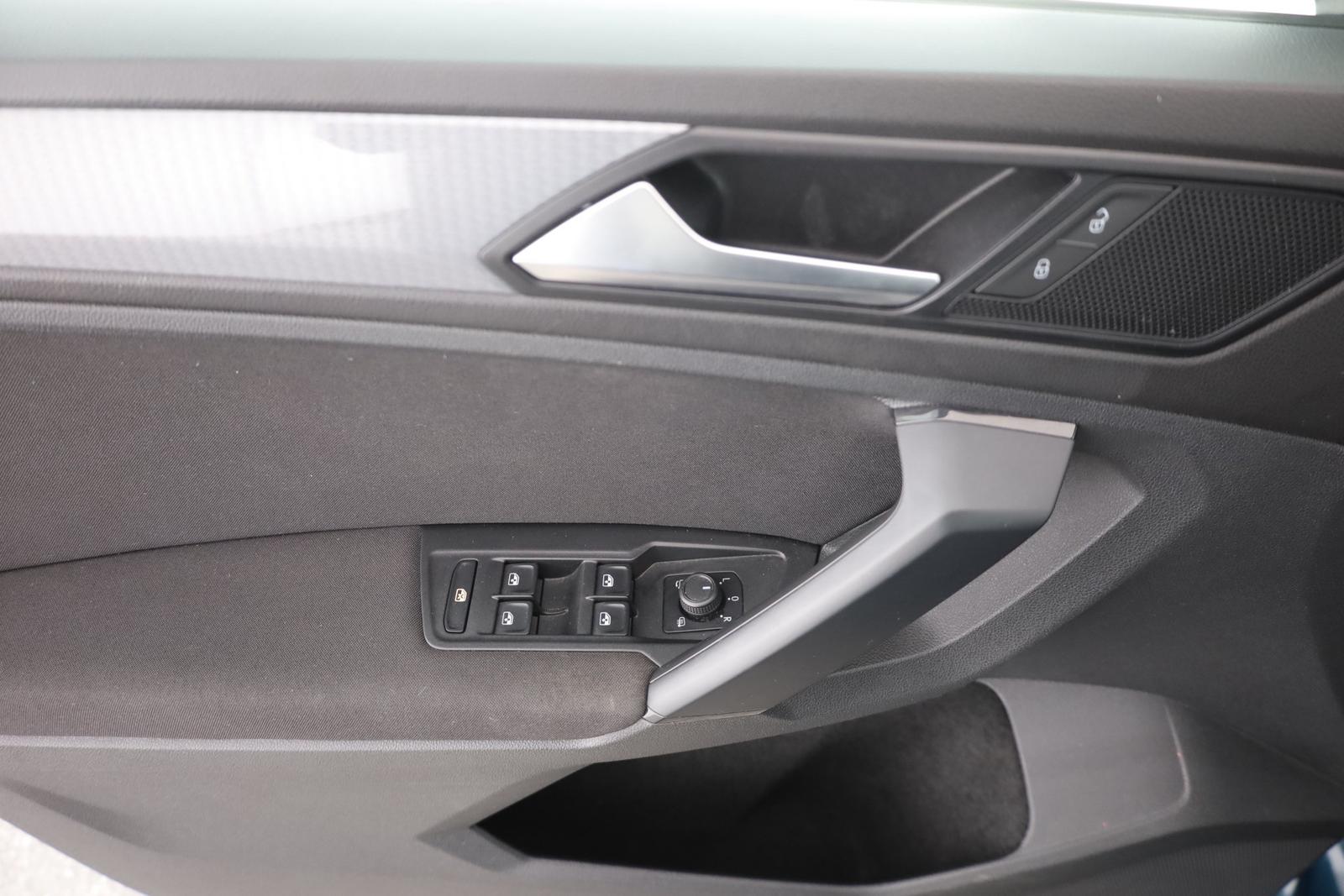 Volkswagen Tiguan 2.0 TSI DSG 4Motion LED Navi Kamera ACC, миниатюра 22