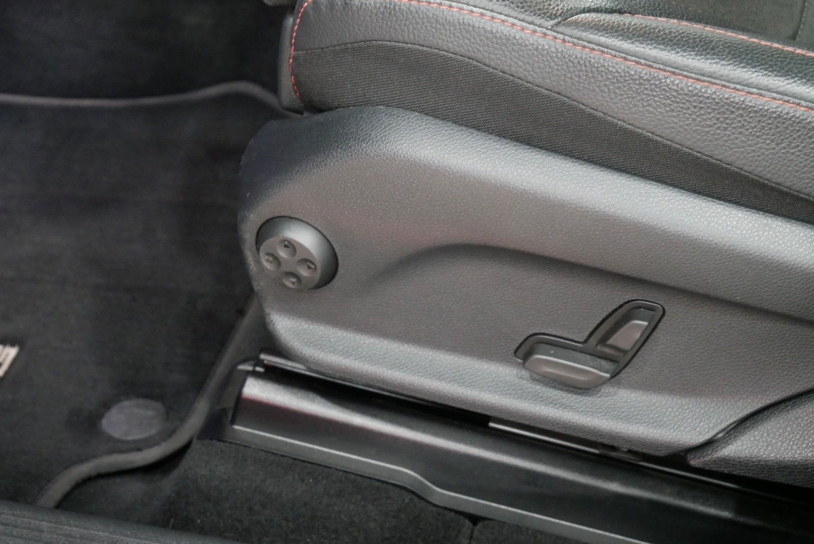 Mercedes-Benz GLC 43 AMG 4Matic Pano AHK Burmester Stdheizung foto 13