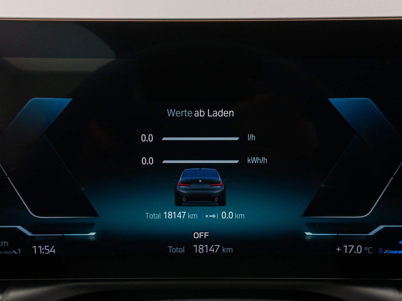 Fahrzeugabbildung BMW 330e M Sport Kamera DAB HiFi Stop&Go Komfort 19"