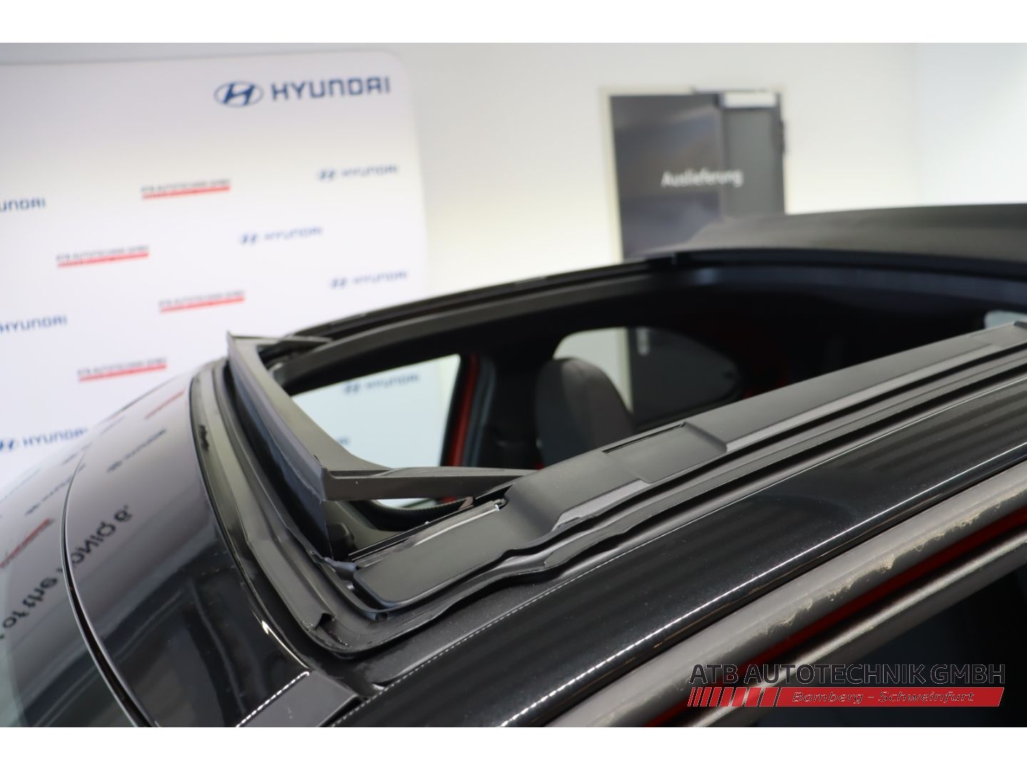 Fahrzeugabbildung Toyota Aygo X Air Team D 1,0-l-VVT-i Faltdach Apple Car