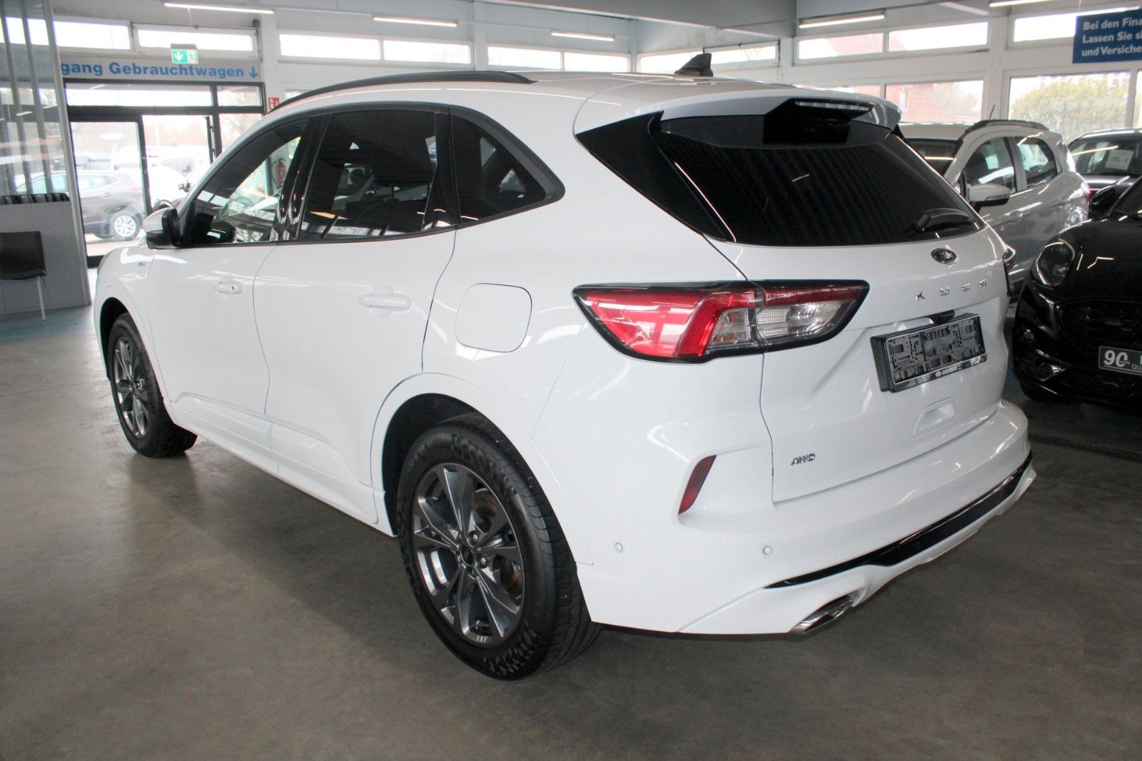 Fahrzeugabbildung Ford Kuga ST-Line X Automatik LED ACC 2xCam WinterPak