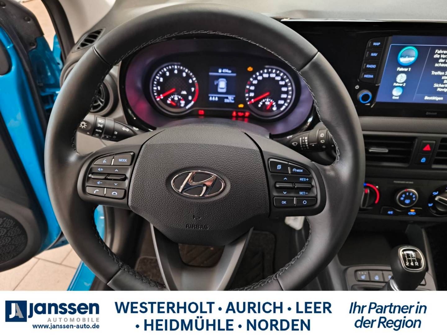 Fahrzeugabbildung Hyundai i10 Trend Navipaket, Dach-Lackierung