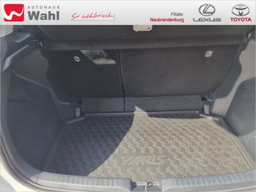 Toyota Yaris - 8