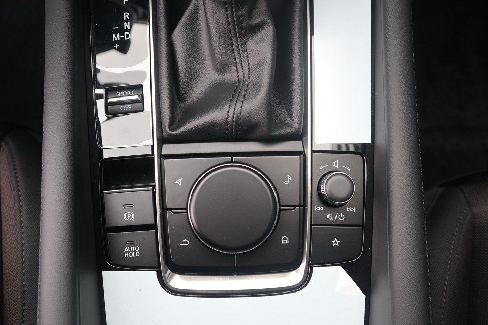 Fahrzeugabbildung Mazda 3 2025 M-Hybrid Exclusive-Line X-186 AT *Juni-Ak